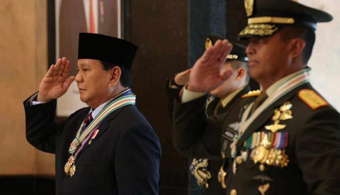 Menteri Pertahanan RI, Prabowo Subianto dan Panglima TNI Andika Perkasa (Sumber: Kompas)