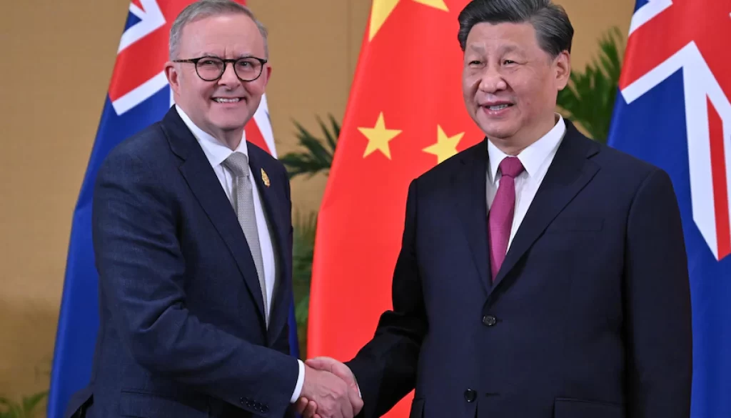 Despite Xi Jingping assuring that relations between Australia and China were heading in the "right direction", they seem to remain stalled.(AAP: Mick Tsikas)
