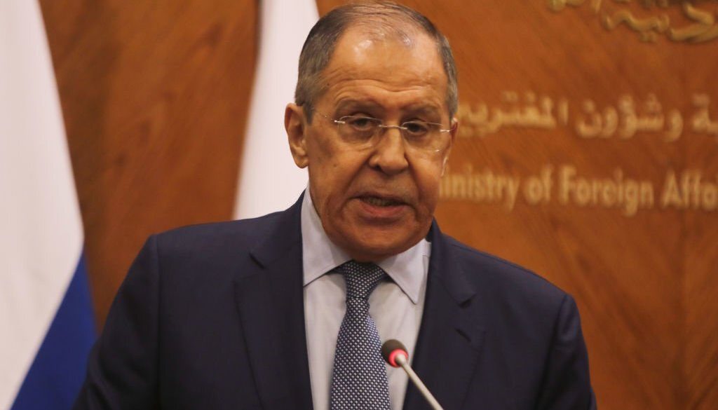 Menteri Luar Negeri Rusia Sergey Lavrov pada 3 November 2022 di Amman, Yordania. (Foto oleh Jordan Pix/Getty Images)