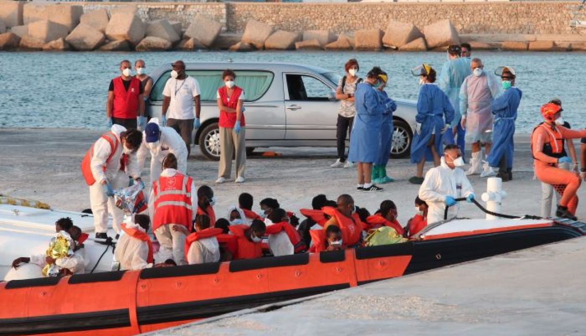 Arus kedatangan imigran yang terpantau di wilayah Lampedusa