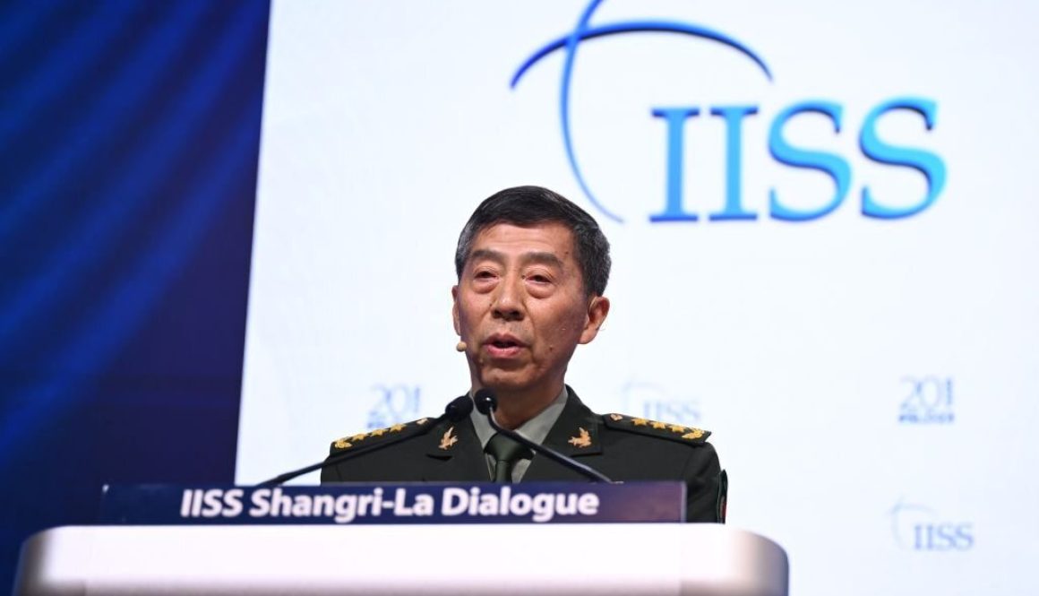 Menteri Pertahanan China Jenderal Li Shangfu berbicara di Forum Keamanan Asia "Dialog Shangri La." Foto: Britta Pedersen/dpa (Foto oleh Britta Pedersen/gambar aliansi via Getty Images)