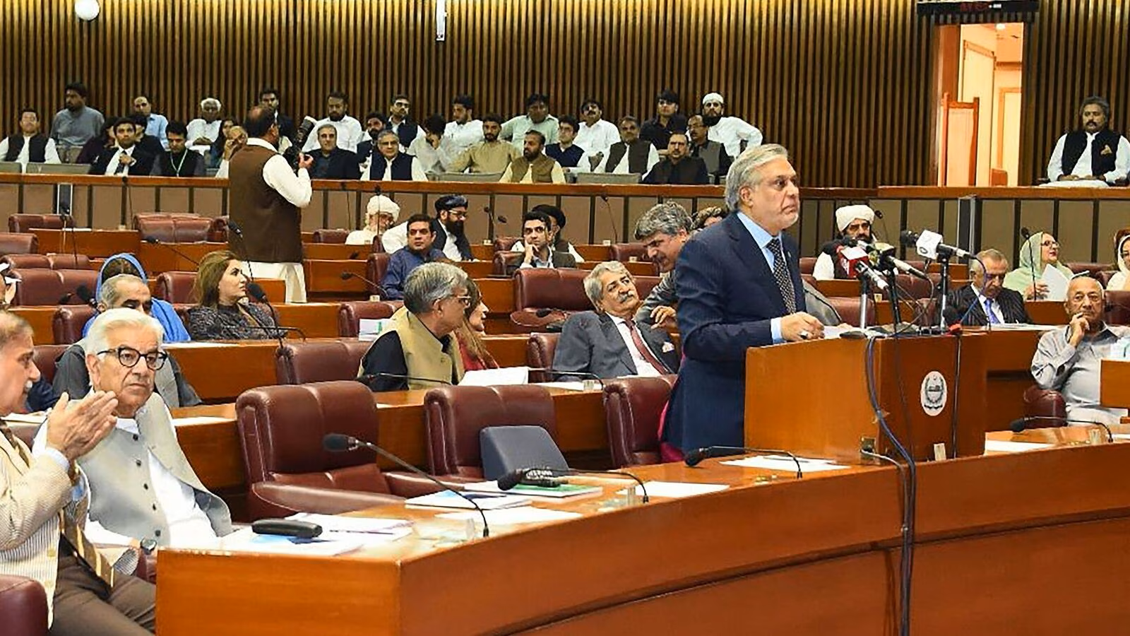 Pakistan-National-Assembly-Dissolves