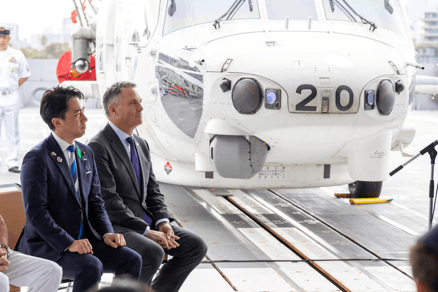 Australian and Japanese Defense Minister onboard JS Kumano in Melbourne